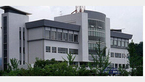 경북 경산서 불에 탄 승용차 안에서 신원미상 시신 발견돼…경찰 수사