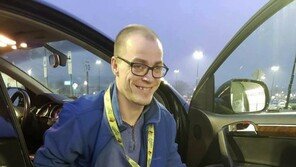 월마트 장애인 안내원, 업무전환 실직위기로 대중 “분노”