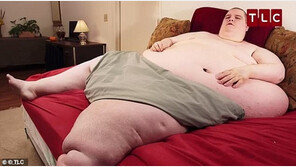 몸무게 400kg 사망…272kg 감량했지만 母 사망 후 의욕 상실