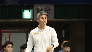 농구대표팀 김상식 감독 “두 마리 토끼 잡겠다”