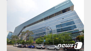 ‘넥슨 인수전’ 결국 2파전…뜸들이던 카카오 입찰참여