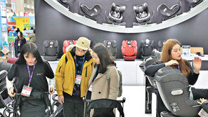 “유모차-카시트 꼼꼼하게 골라야죠”