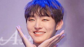 윤지성 “가슴 후벼 파는 가사…‘인 더 레인’, 울면서 녹음했죠”