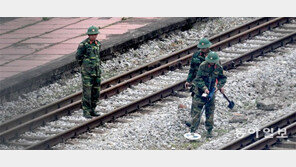 두 정상 숙소 주변에 철제펜스-무장병력… 경비 ‘최고단계’ 격상