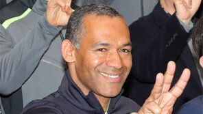 “더 많이 넣고 더 적게 먹는 ‘뉴 닥공’으로 3관왕”