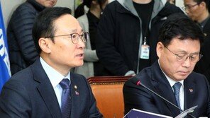 홍영표 “20대 청년 관련 당 의원 발언 논란에 사죄”