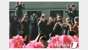 北 노동신문 “인민들, 정권 절대적으로 신뢰…김정은 둘레에 한뜻”