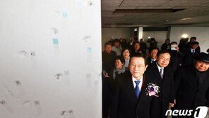 천정배 “전두환, 헬기사격 명령 입증되면 사형 선고 가능”