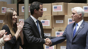 펜스 “美, 100% 당신 편”