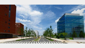 ‘선수폭행 의혹’ 연세대 아이스하키감독 정직 3개월