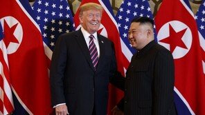 김정은 “훌륭한 결과 확신” 트럼프 “첫 회담보다 더 성공하길”