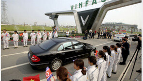 北대표단, 베트남 경제발전 상징 ‘하이퐁 車-휴대전화 공장’ 견학