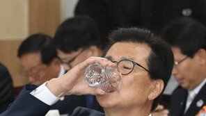 ‘충북형 명문고’에 쏟아지는 비판…이시종 ‘고립무원’