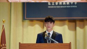 왕대륙, ‘장난스런 키스’로 3월24일 내한 확정