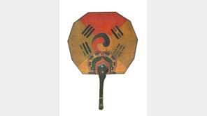 3·1절 앞두고 희귀 ‘태극기선’ 일본·프랑스서 잇따라 발견