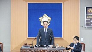 강북구의회, 동장 폭행한 최재성 의원 사직안 가결 처리