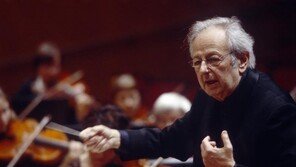 장르의 경계를 허문 클래식 지휘자 앙드레 프레빈, 90세로 별세