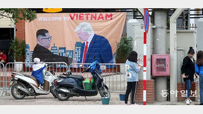 ‘개방’ 강물은 거스를 수 없어… 수문 여는 건 김정은 몫