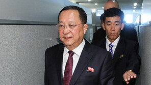 美가 요구한 ‘한가지 더’는 핵리스트 신고