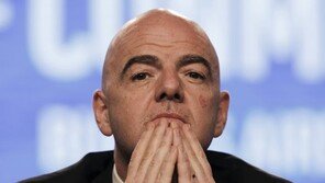 FIFA 회장 “2023년 여자축구월드컵 남북 공동유치 논의”