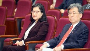 김현종, “국익·국격 위해 옳다면 한 치의 양보 없이 싸워야”