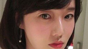 “잡티 無, 뽀얀 피부”…‘39세’ 이정현, 나이 잊은 비주얼 