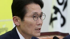 윤소하, ‘드루킹’ 언급 황교안에 “정치의 예부터 갖춰라”