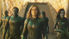 ‘여성 영웅신화’…액션 대신 시대적 서사 빛났다