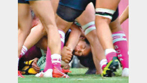 호주 럭비 ‘여자 타이슨’ 리즈 파투