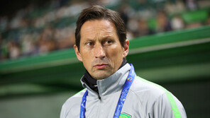 베이징 슈미트 감독, “중요한 시점에 나온 김민재 실수 아쉬워”