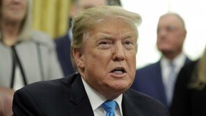 “트럼프 경제 잘한다”…갤럽 조사서 지지율 56%