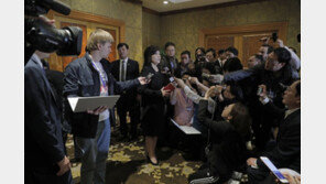 CNN “하노이 결렬 후에야…최선희, 김정은 메시지 들고 뛰어와”