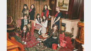 트와이스, 日 오리콘 1위…25만장 출하 ‘신기록 제조기’