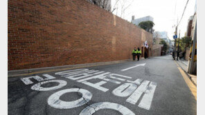 이명박 보석금? 변호사 “아들이 1000만원 내고 ‘증권’ 발행”