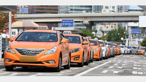 “카풀, 평일 오전 7~9시·오후 6~8시 허용”…택시-카풀 대타협기구 합의