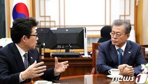 文대통령 국정지지율 46%…‘경제·北·미세먼지’ 3%p↓