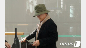 ‘우윤근 취업청탁’ 동석한 변호사 檢조사…우 대사도 곧 소환할듯