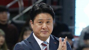 ‘23점 차 역전승’ 문경은 감독 “끝까지 최선 다할 것”