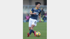 南이승우·北한광성 이탈리아서 “역사적 대결”…이승우의 베로나 판정승