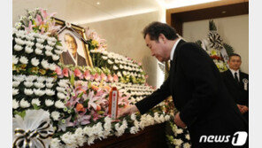 李총리, 문동환 목사 빈소 조문…SNS에 “생애와 인품 기억”