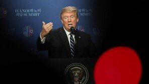 NYT “트럼프, 의회에 내년 국경장벽 예산 10조원 요구할 것”