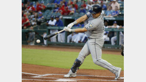 최지만, 보스턴전 멀티히트…시범경기 타율 0.389