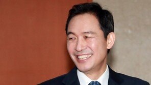 우상호 “文대통령, 개각으로 중진들 빠지는 것 부담있었을 것”