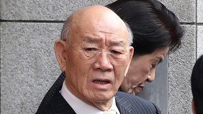 “전두환, ‘노무현 명예훼손’ 건 기준 해야…23년 만에 재판 全, 단죄 기회”