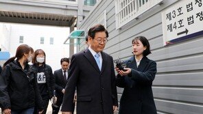 ‘강제입원vs강제진단’ 이재명 재판…부인과 조카 통화 내용 공방