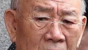 전두환 변호사 “광주시민, 헬기 프로펠러 소리 기관총으로 오해할 수도”