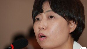 檢, ‘주식대박’ 이유정 전 헌법재판관 후보자 불구속 기소