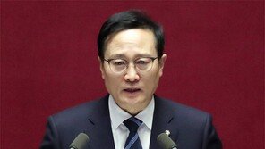 “대기업 노조, 임금인상 자제해달라”… 홍영표, 국회교섭단체 대표연설