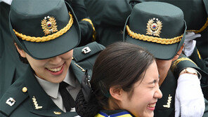 “이제 진짜 소위” 간호사관생도 임관식