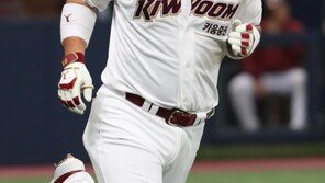 ‘박병호 결승포’ 키움, 첫 시범경기서 LG 제압
